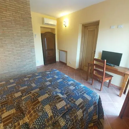 Passo Dei Briganti Farm stay *