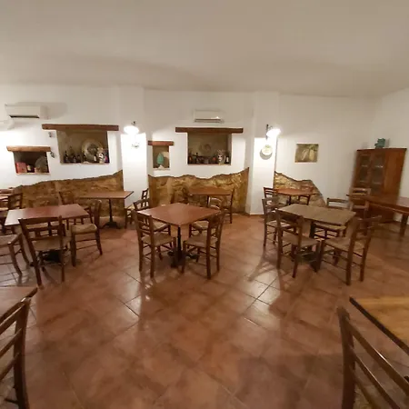 Passo Dei Briganti Farm stay *